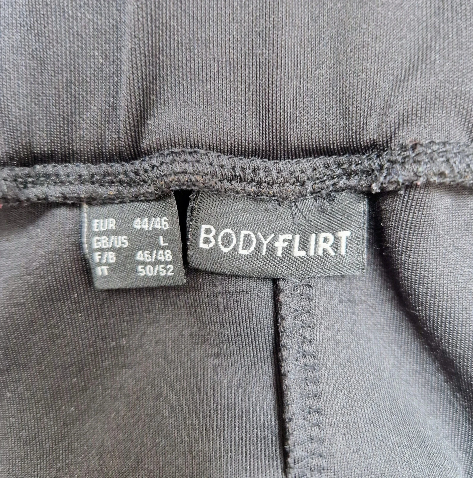 Saia assimétrica Bodyflirt Tamanho 46/48 – photo 3